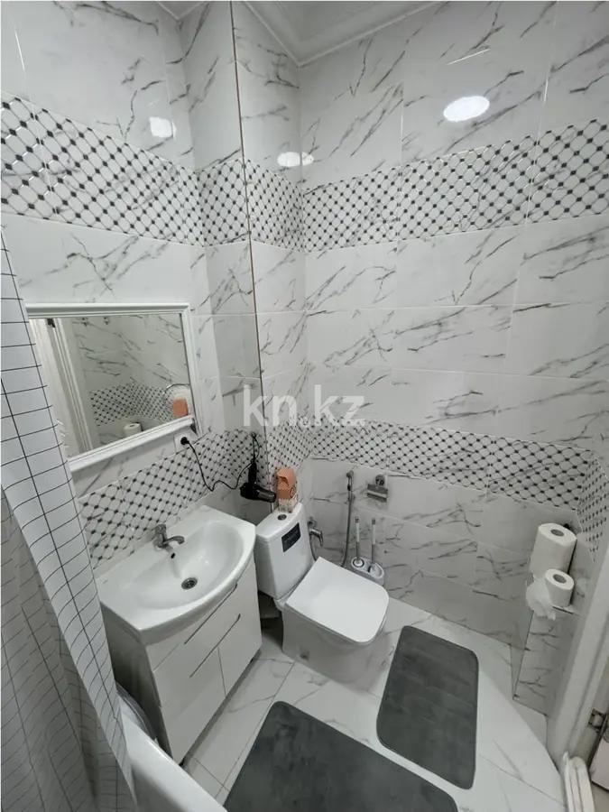 Продажа 1-комнатной квартиры, 40 м², ул. Туркестан, дом  14 в Астане - фото 4