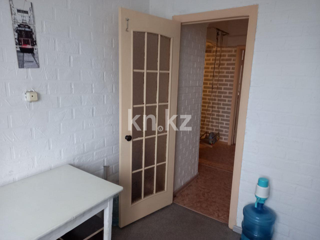 Продажа 3-комнатной квартиры, 64 м² в Караганде - фото 8