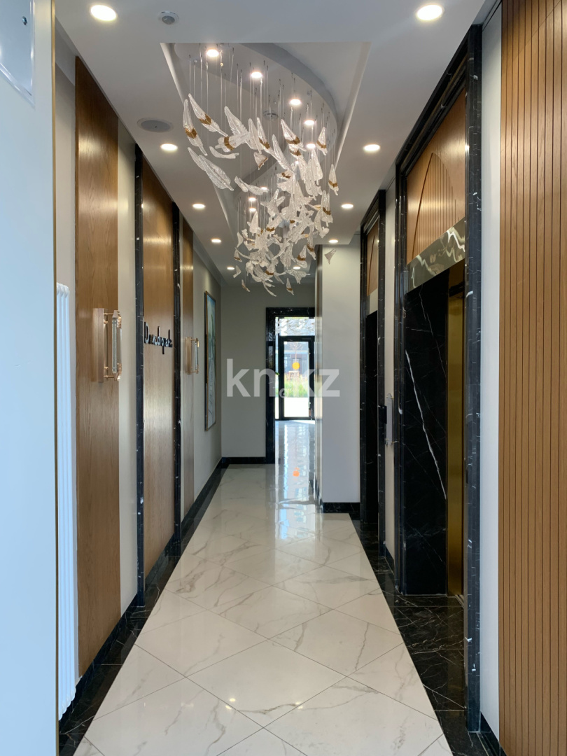 Продажа 1-комнатной квартиры, 50 м², ул. Толеметова, дом  64 в Шымкенте - фото 21