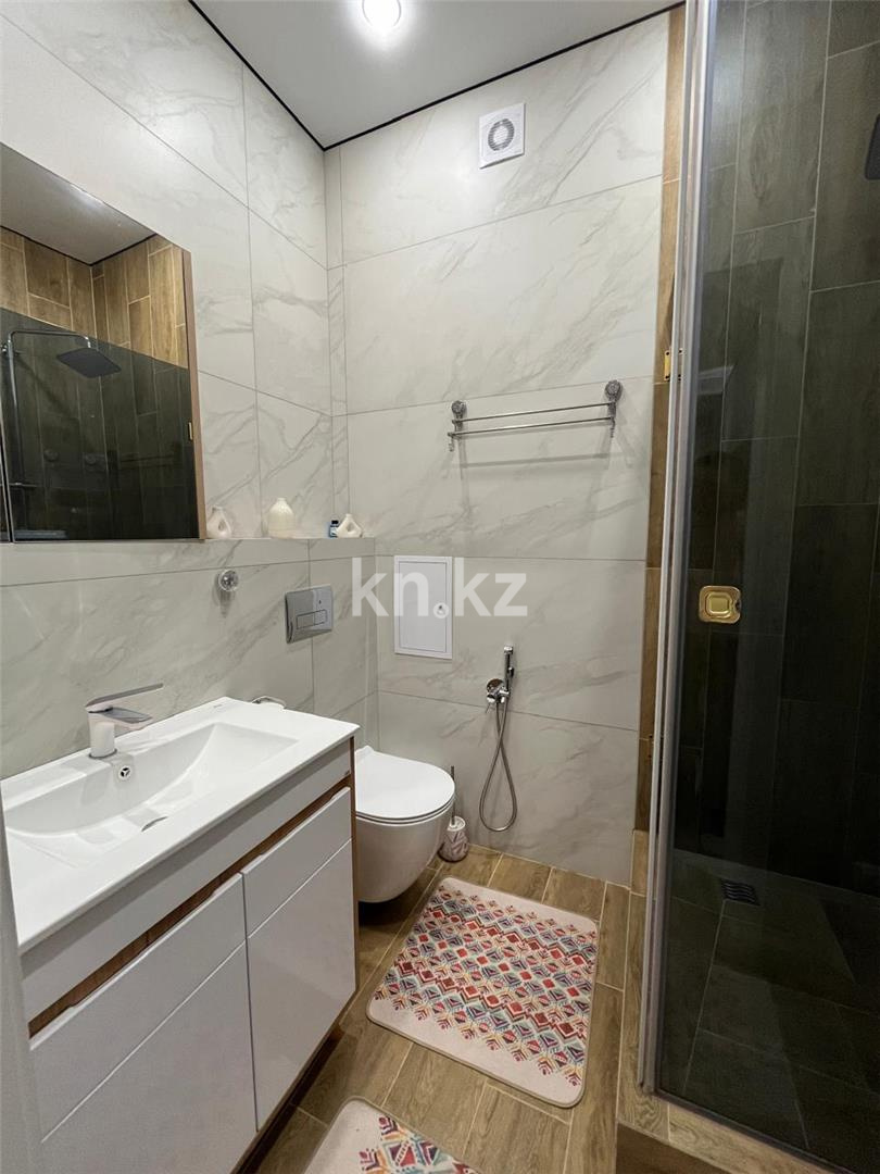 Продажа 3-комнатной квартиры, 89 м², ул. Букетова в Караганде - фото 13