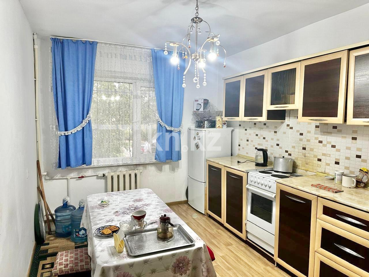 Продажа 3-комнатной квартиры, 94 м², мкр. Голубые Пруды в Караганде - фото 7