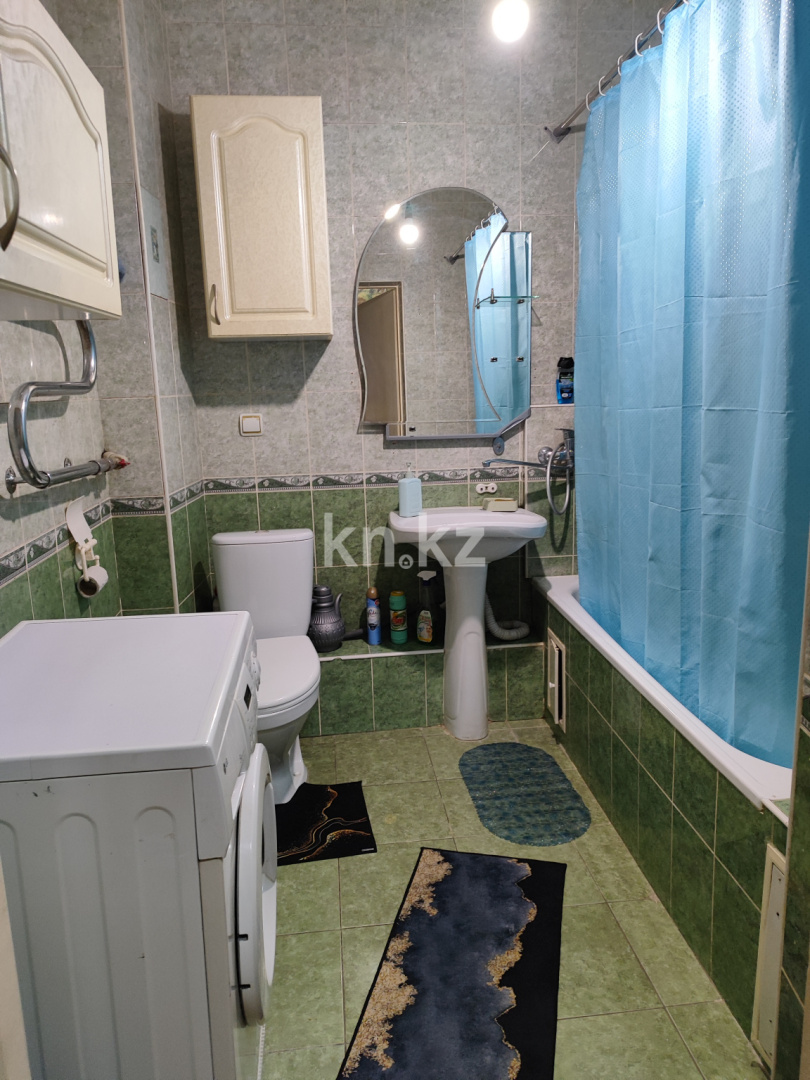 Аренда 1-комнатной квартиры посуточно, 45 м², мкр-н Аксай-1а, дом  26а - ул. Момышулы в Алматы - фото 4