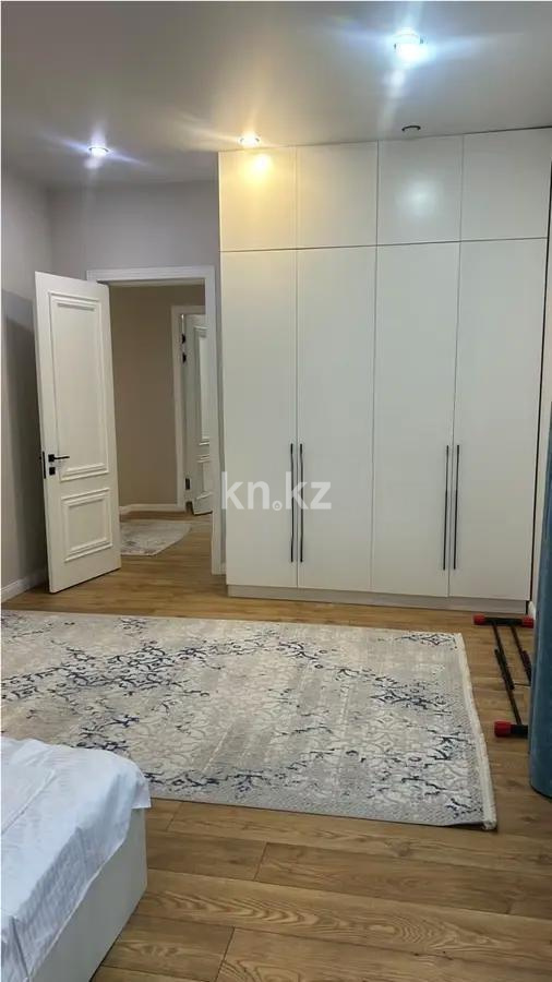 Продажа 3-комнатной квартиры, 165 м² в Алматы