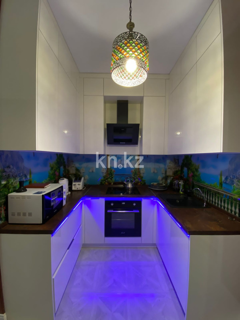 Аренда 3-комнатной квартиры, 138 м², ул. Амман в Астане - фото 8