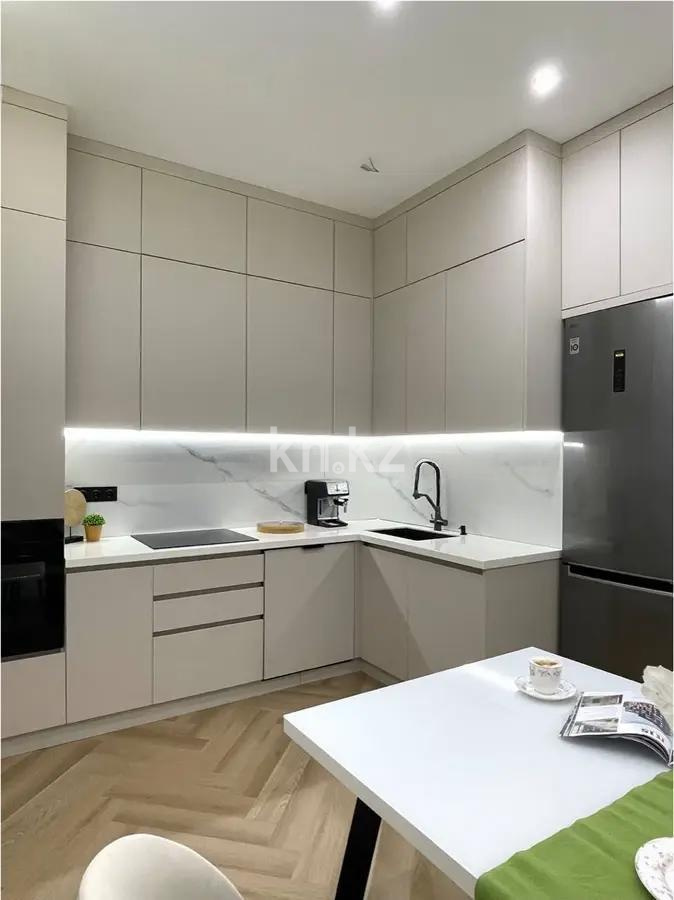 Продажа 3-комнатной квартиры, 95 м², пр. Туран, дом  52/2 в Астане - фото 6