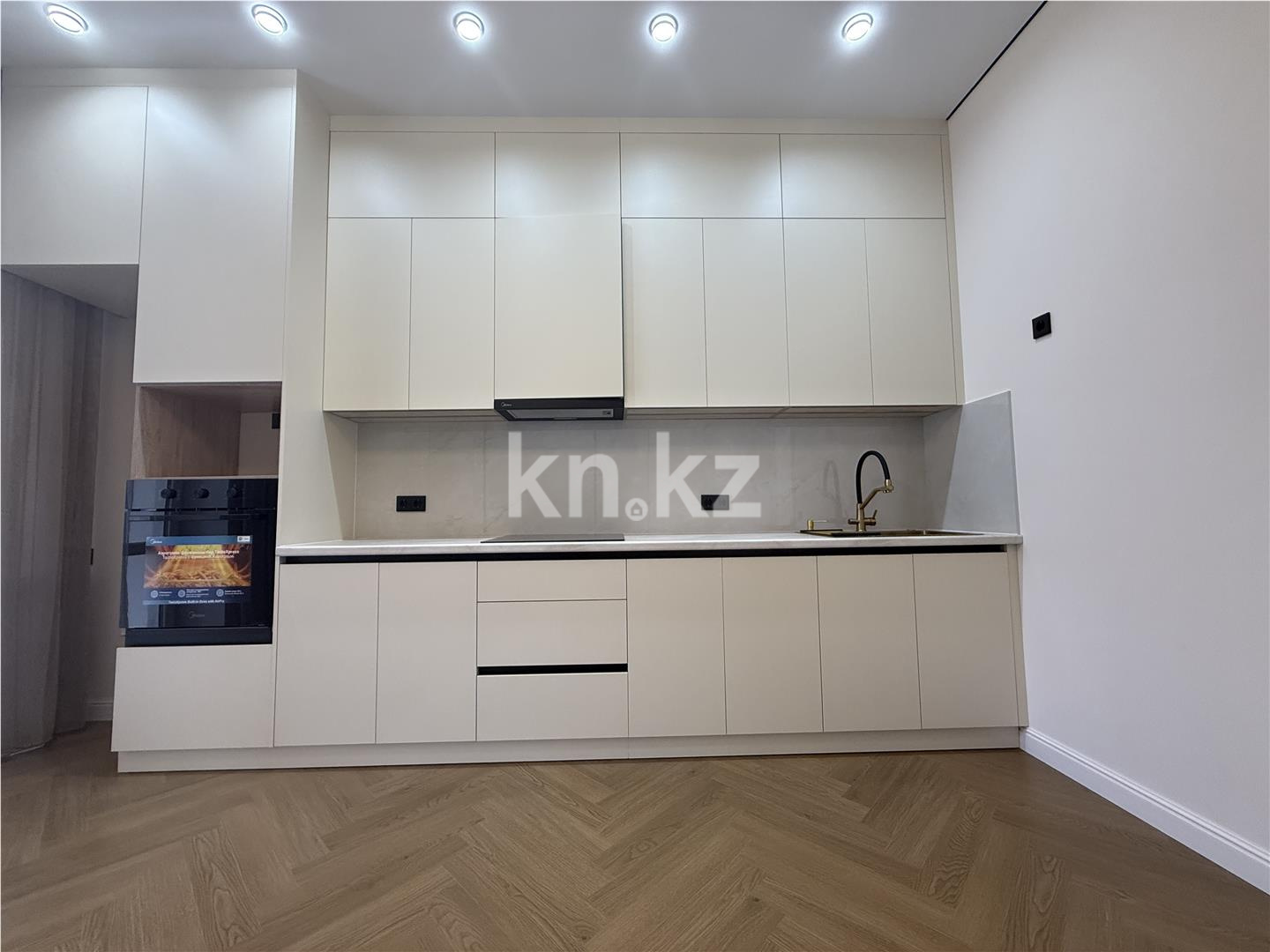 Продажа 4-комнатной квартиры, 111 м² в Караганде - фото 14