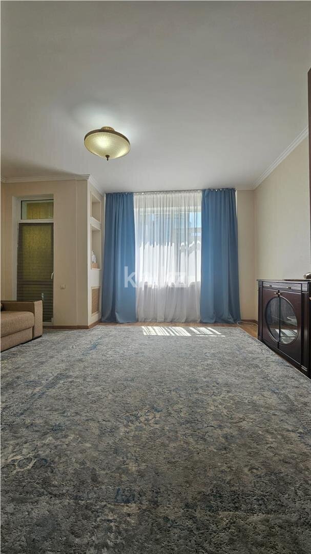 Продажа 1-комнатной квартиры, 55 м² в Астане