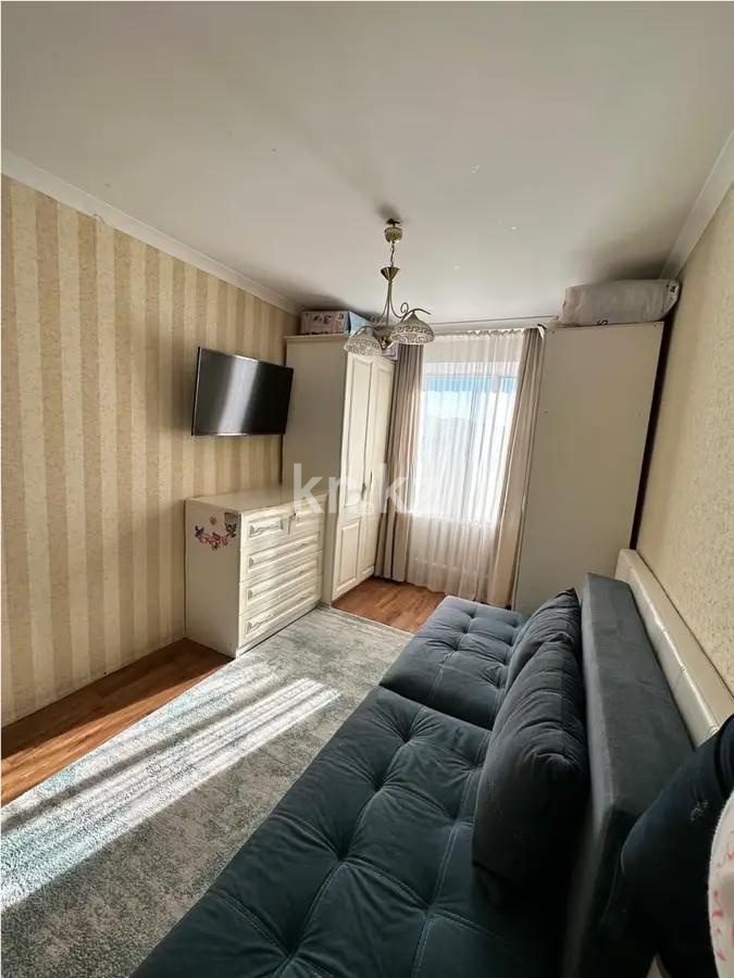 Продажа 3-комнатной квартиры, 67 м², пр. Шахтеров, дом  9 в Караганде - фото 3