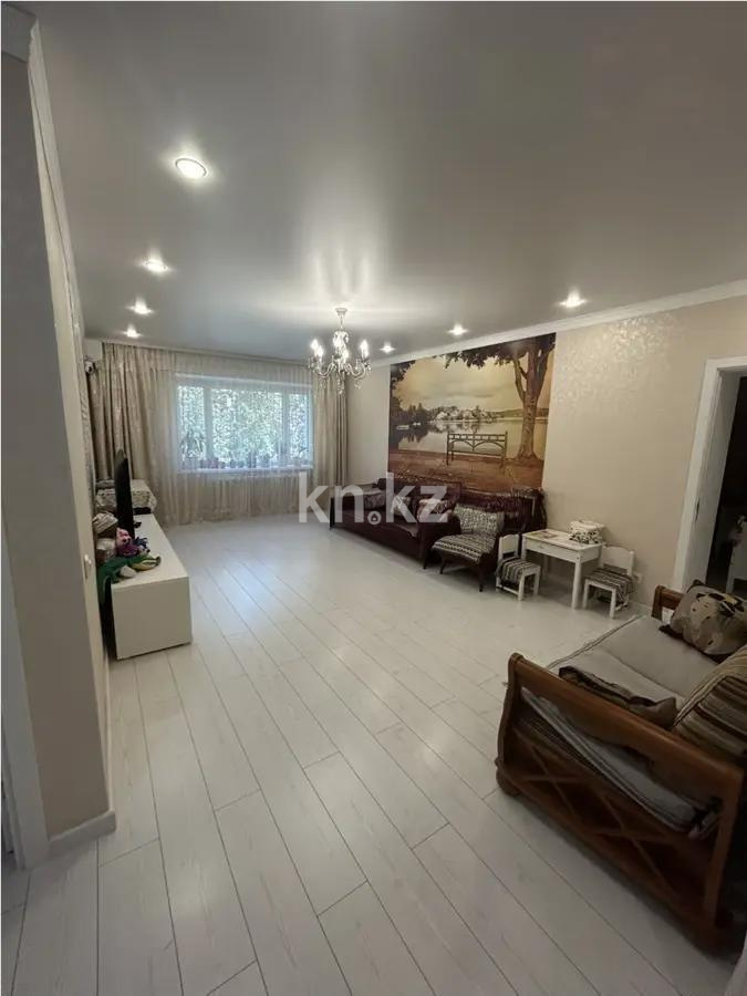 Продажа 2-комнатной квартиры, 70 м² в Астане