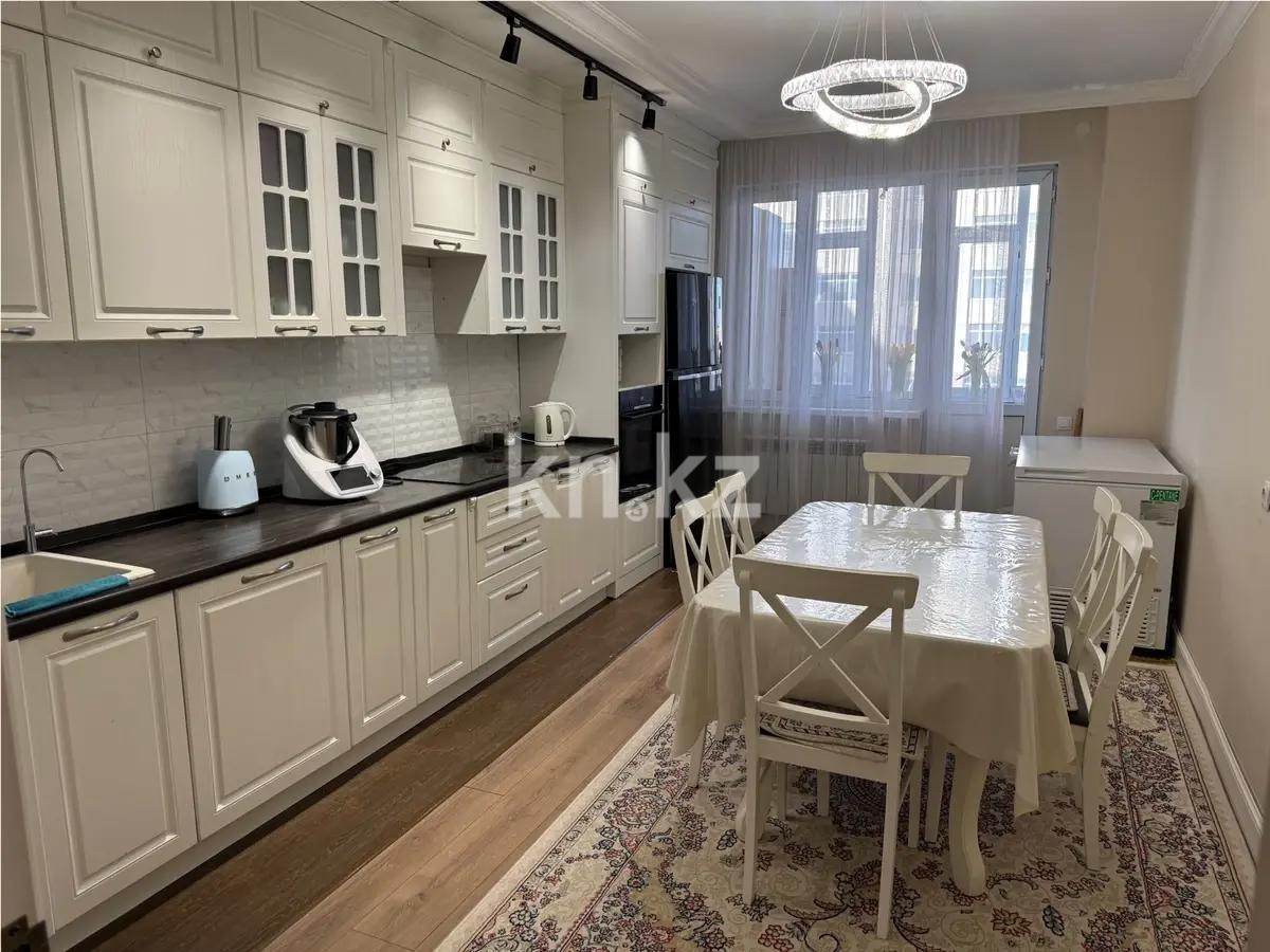 Продажа 5-комнатной квартиры, 200 м², ул. Сатпаева, дом  20/1 в Астане - фото 6