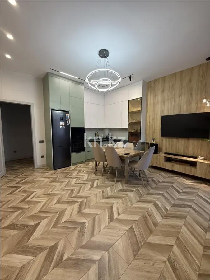 Продажа 3-комнатной квартиры, 80 м², ул. Аманжолова, дом  20 в Астане - фото 4