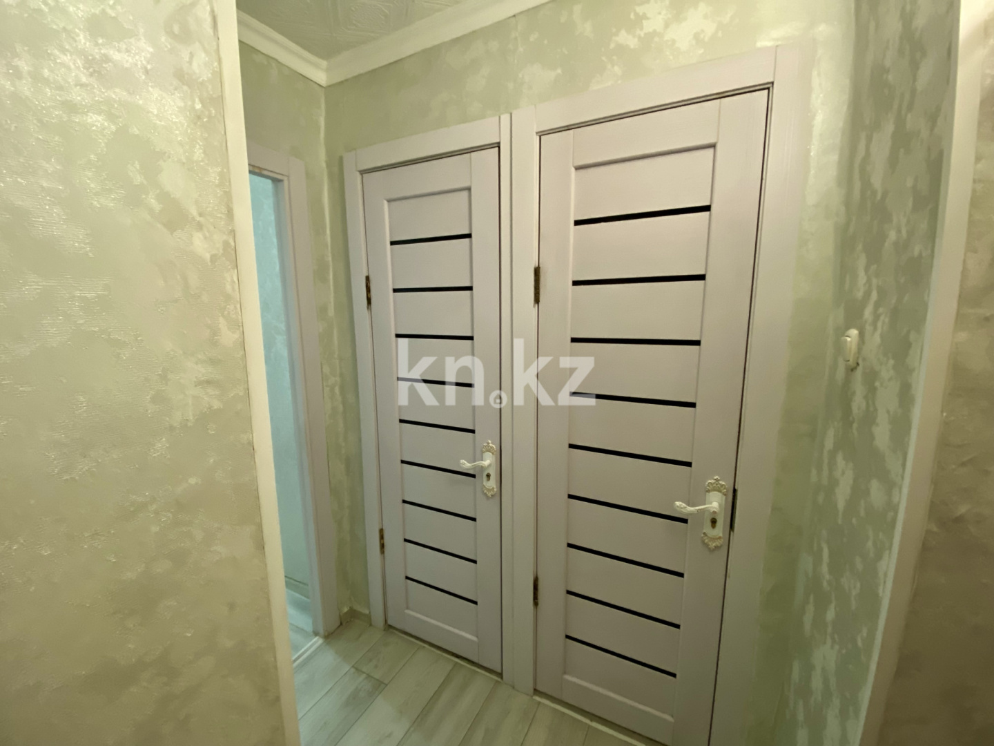 Продажа 3-комнатной квартиры, 52 м², ул. Абая в Сарани - фото 8