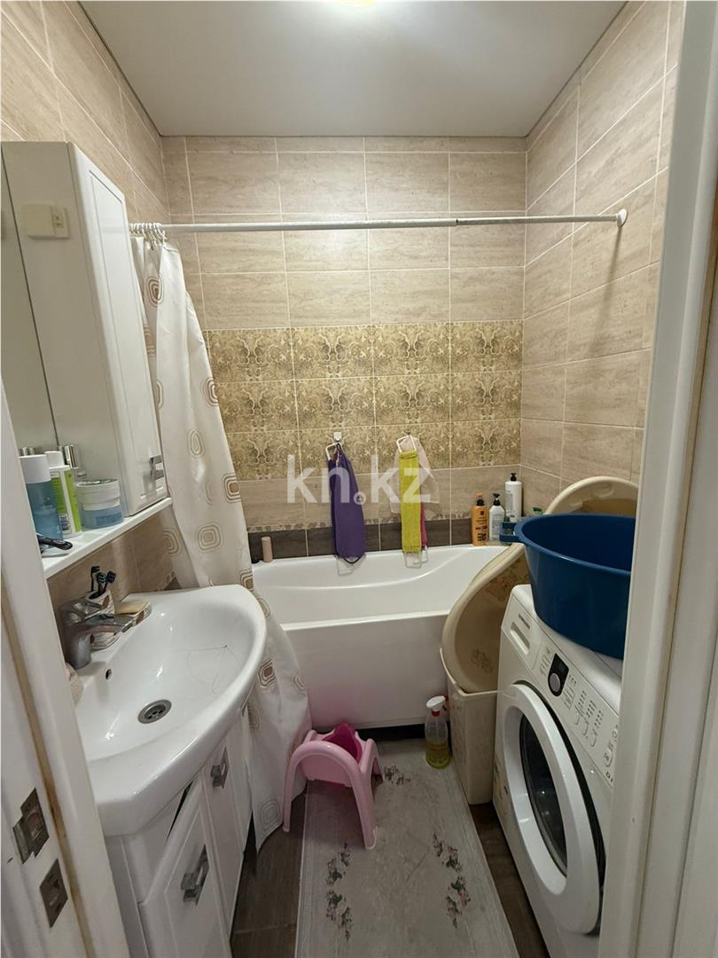 Продажа 3-комнатной квартиры, 72 м² в Караганде - фото 8