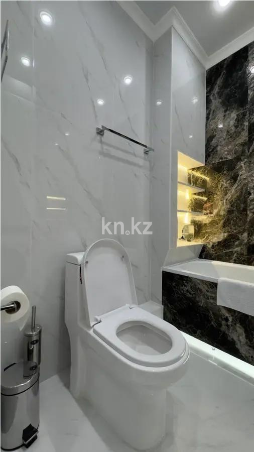 Продажа 2-комнатной квартиры, 37 м², ул. Утеген батыра, дом  11г в Алматы - фото 4