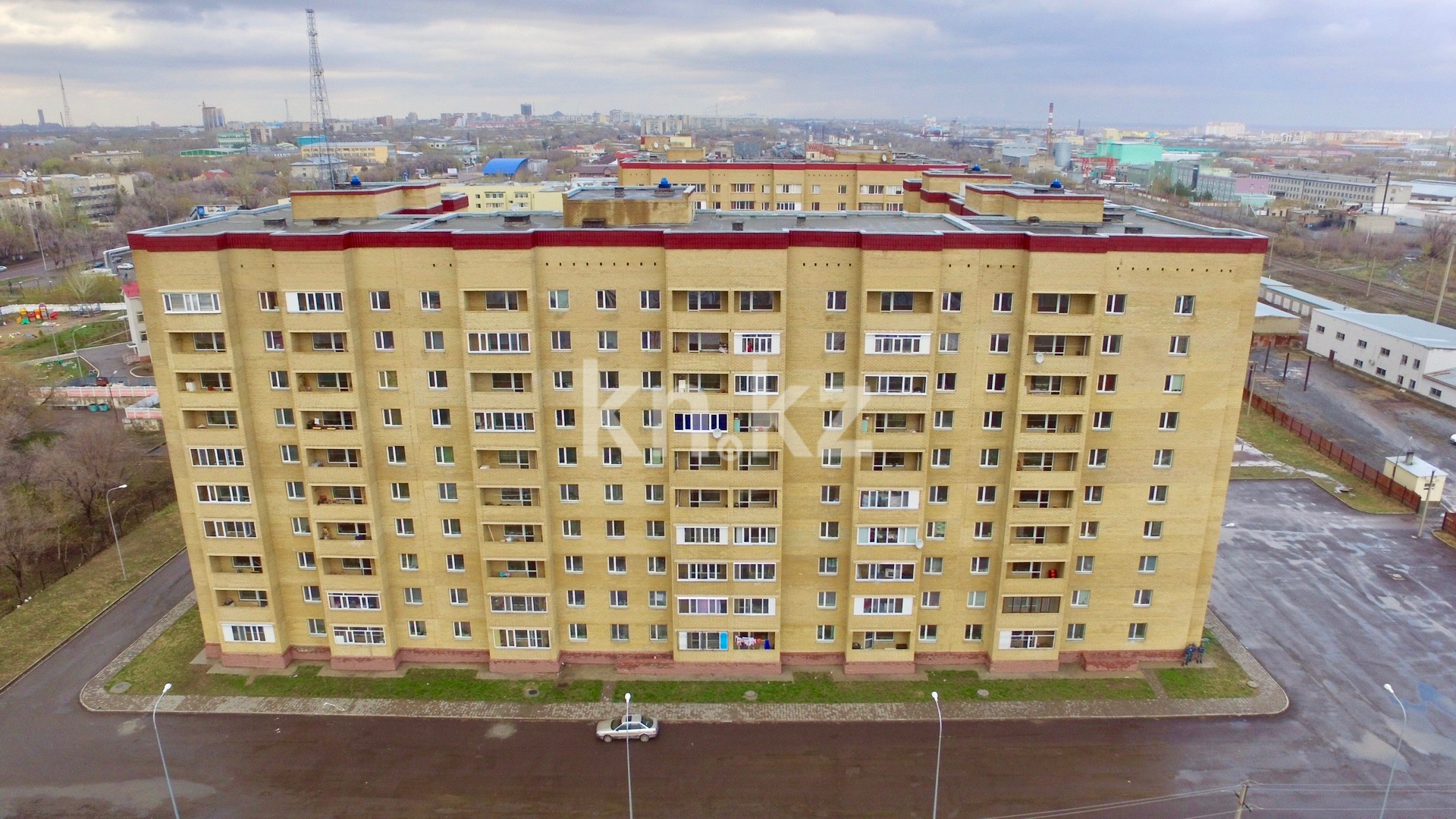 Караганда отзыв. Мкр новый город Караганда, Ермекова 106. Карагандинская 106. Караганда новостройки. Караганда жилые дома геологоразведки.