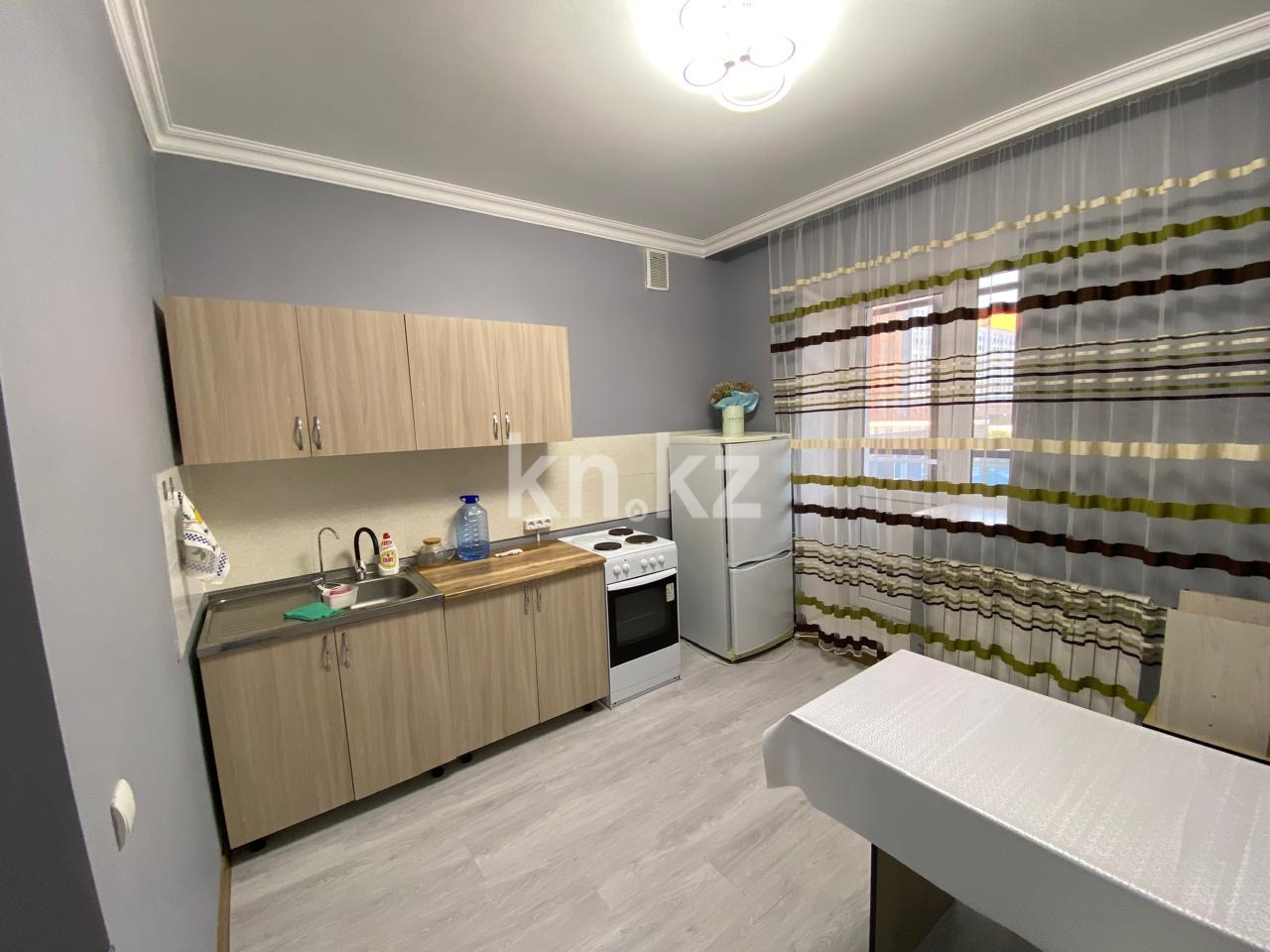 Аренда 1-комнатной квартиры, 46 м² в Астане