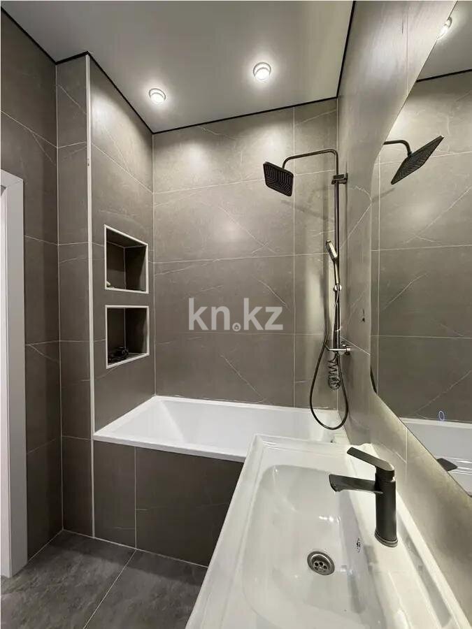 Продажа 2-комнатной квартиры, 50 м² в Алматы - фото 5