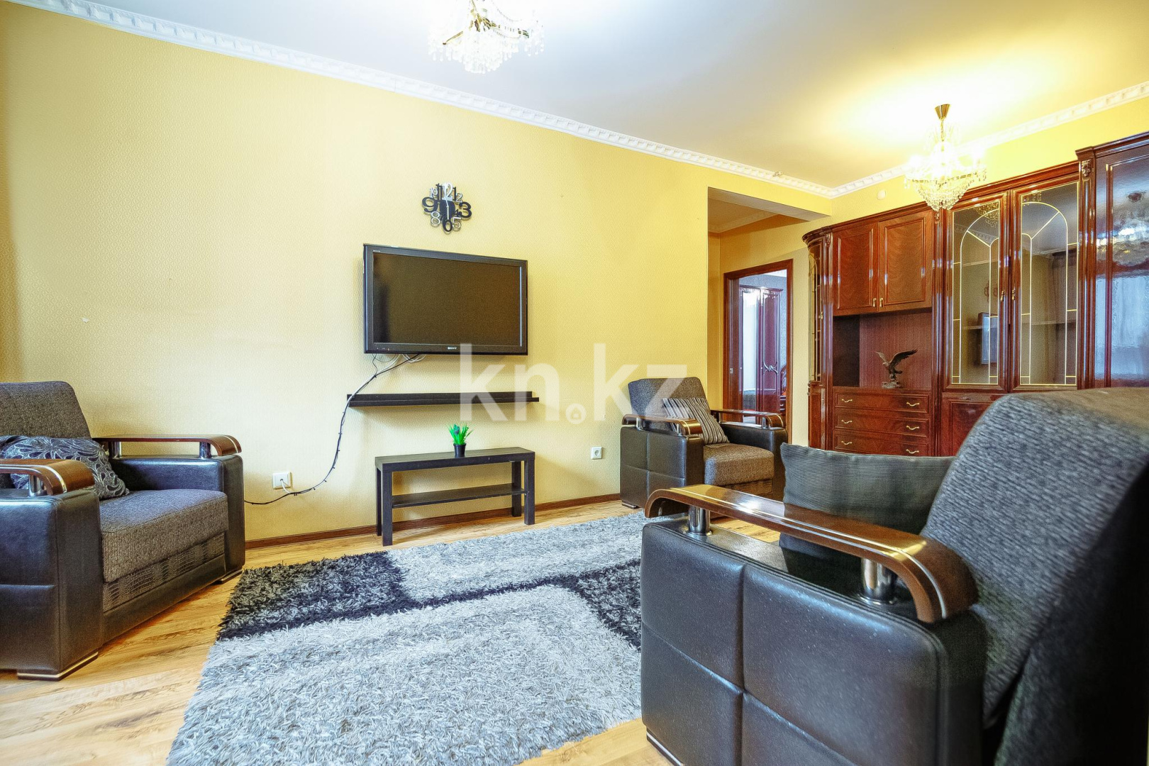 Аренда 3-комнатной квартиры посуточно, 90 м² в Астане - фото 3