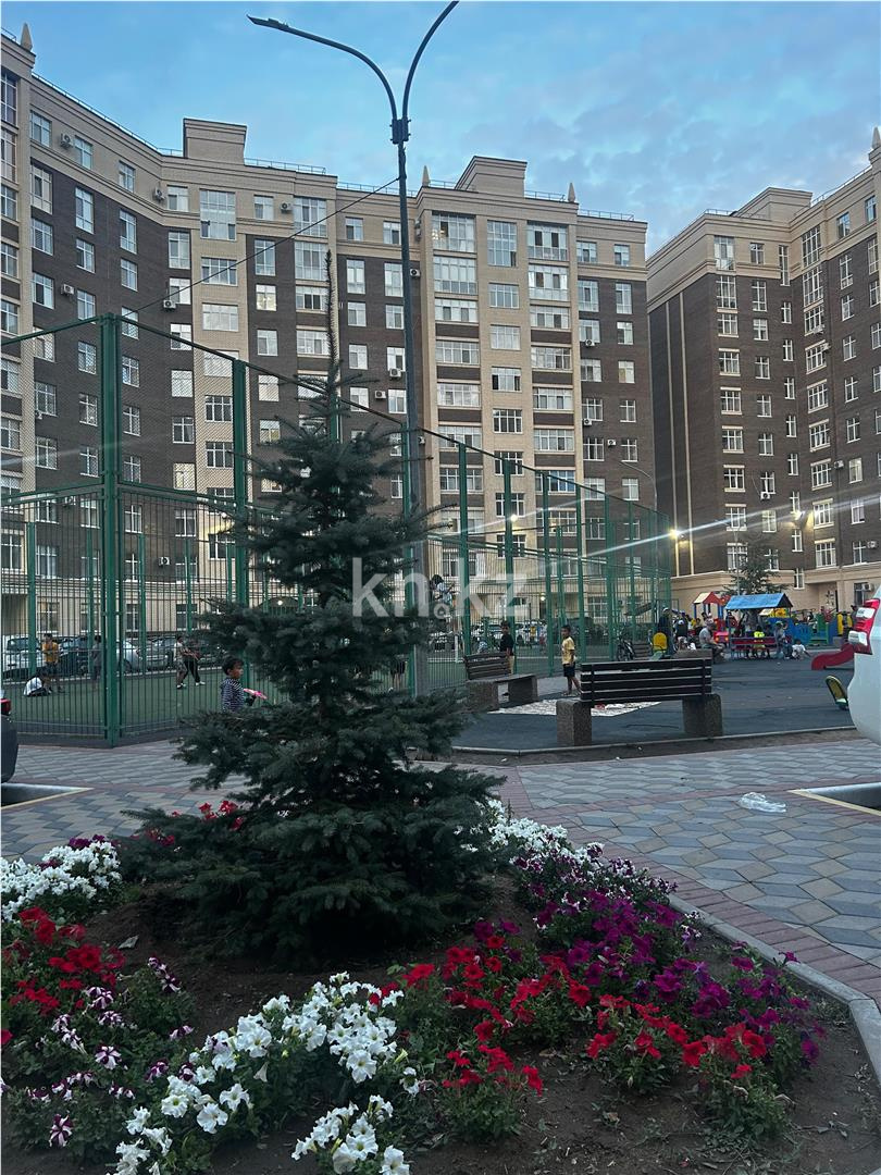 Продажа 4-комнатной квартиры, 119 м², мкр-н Степной-3, дом  1/10 в Караганде - фото 19