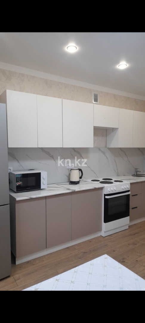 Аренда 1-комнатной квартиры, 39 м² в Астане