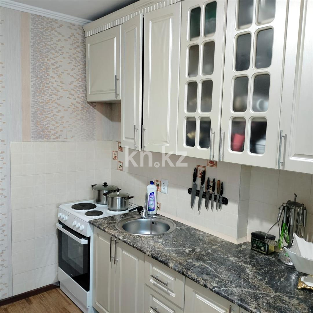 Продажа 3-комнатной квартиры, 63 м², мкр. Восток-3 в Караганде - фото 6