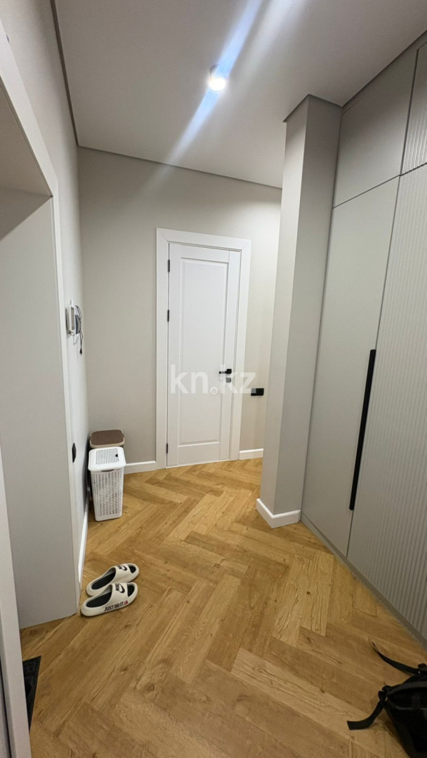 Продажа 2-комнатной квартиры, 71 м², ул. Муканова, дом  53/8 в Караганде - фото 11