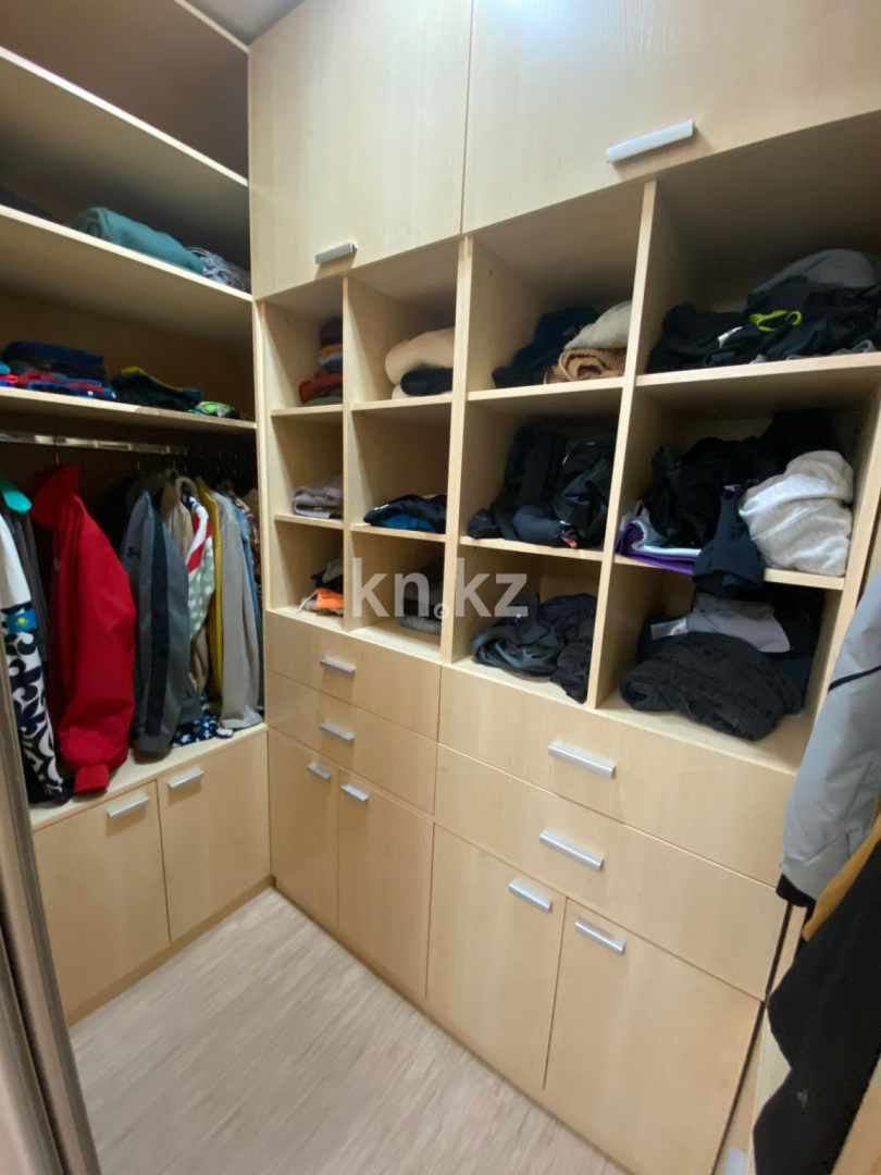 Аренда 2-комнатной квартиры, 48 м², ул. Бейбитшилик, дом  28 - пр. Богенбай батыра в Астане