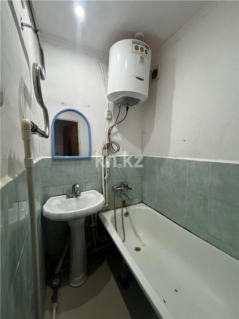 Продажа 3-комнатной квартиры, 62 м², мкр-н 14 в Караганде - фото 9