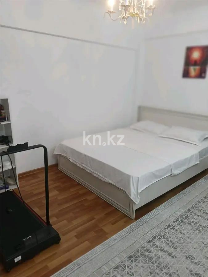 Продажа 4-комнатной квартиры, 86 м², ул. Валиханова, дом  124 в Алматы - фото 2