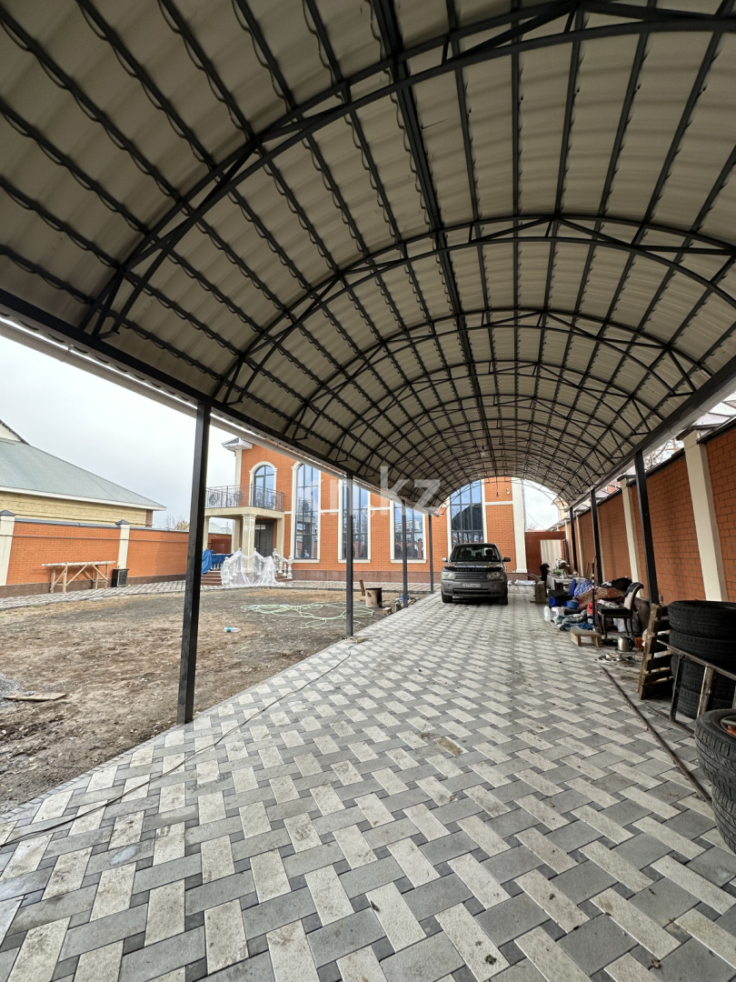 Продажа 7-комнатного дома, 470 м², ул. Байтурсынова, дом  182 в Шымкенте - фото 3