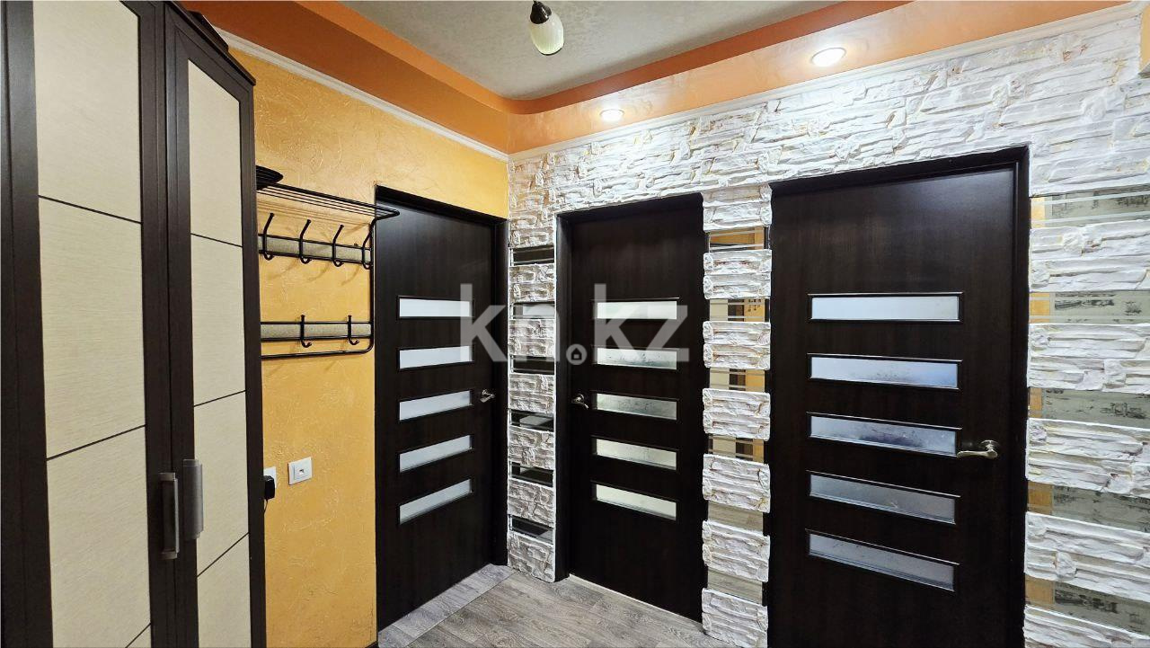 Продажа 3-комнатной квартиры, 62 м², ул. Абая в Темиртау - фото 10