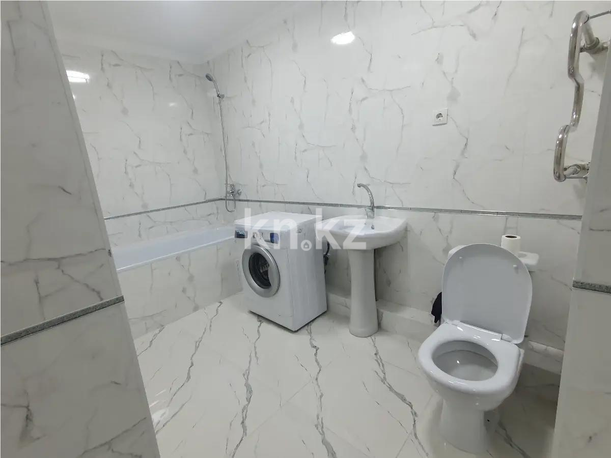 Продажа 2-комнатной квартиры, 47 м², мкр-н Аккент, дом  68 в Алматы - фото 3