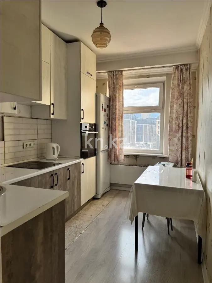 Продажа 2-комнатной квартиры, 61.7 м² в Алматы - фото 3