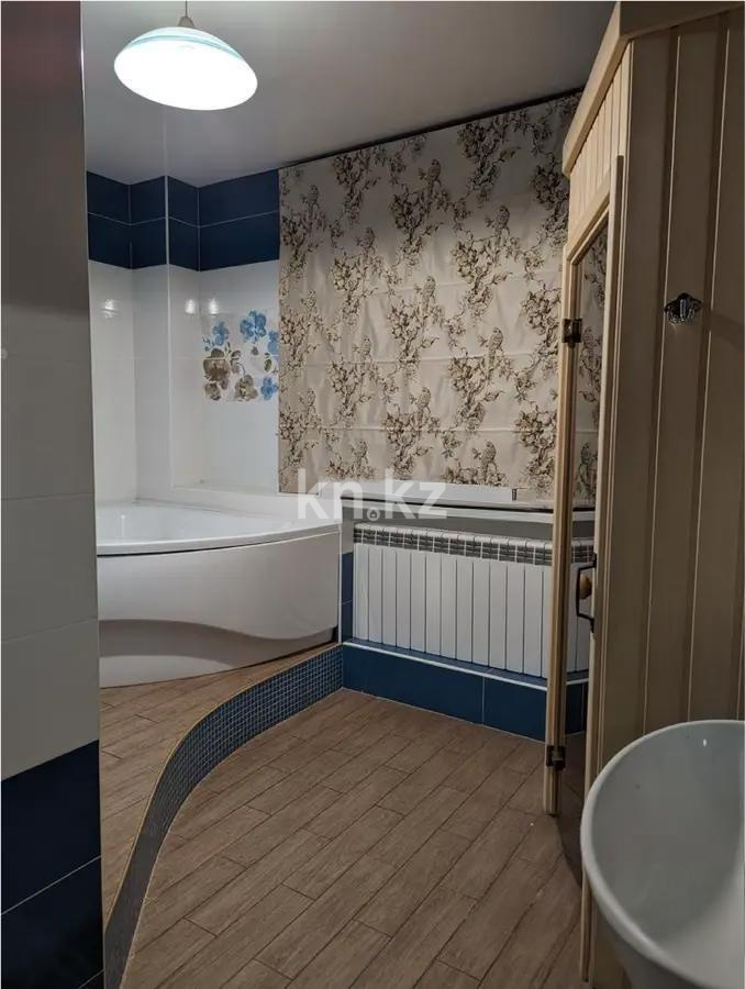 Продажа 5-комнатной квартиры, 140 м², ул. Сарайшык, дом  9 в Астане - фото 3