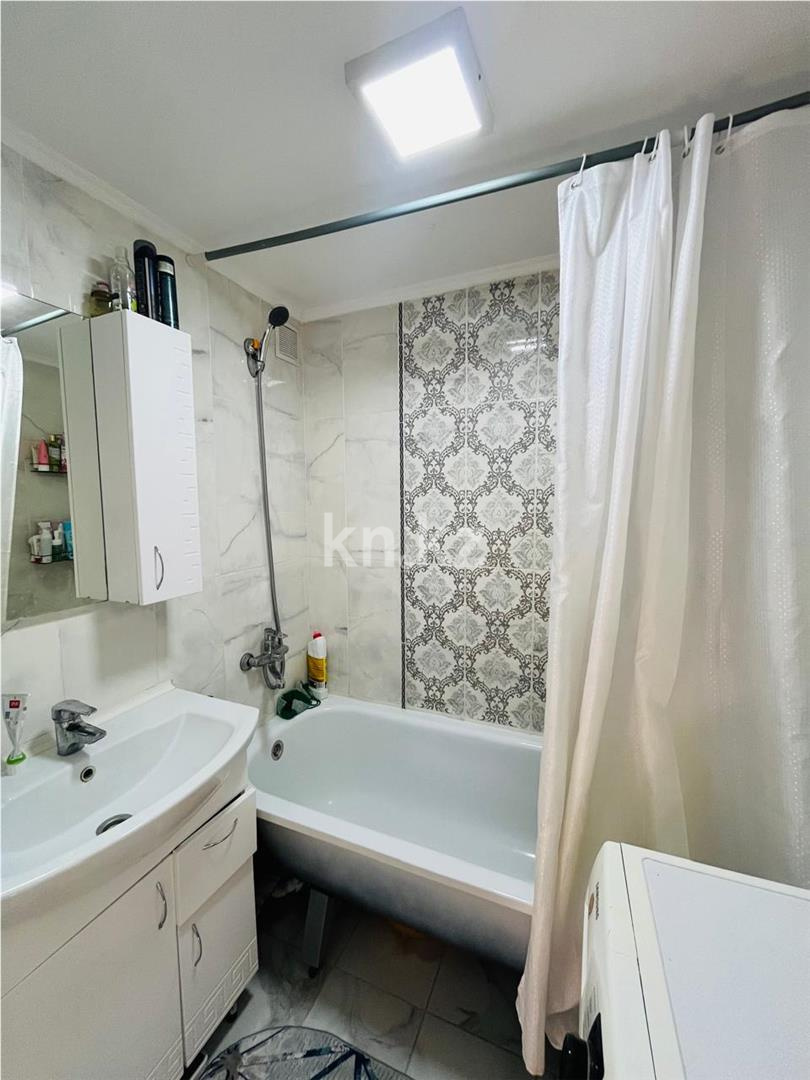 Продажа 3-комнатной квартиры, 64 м² в Караганде - фото 14