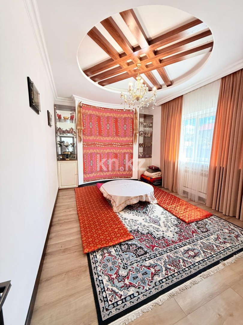 Продажа 7-комнатного дома, 410 м² в Астане - фото 11