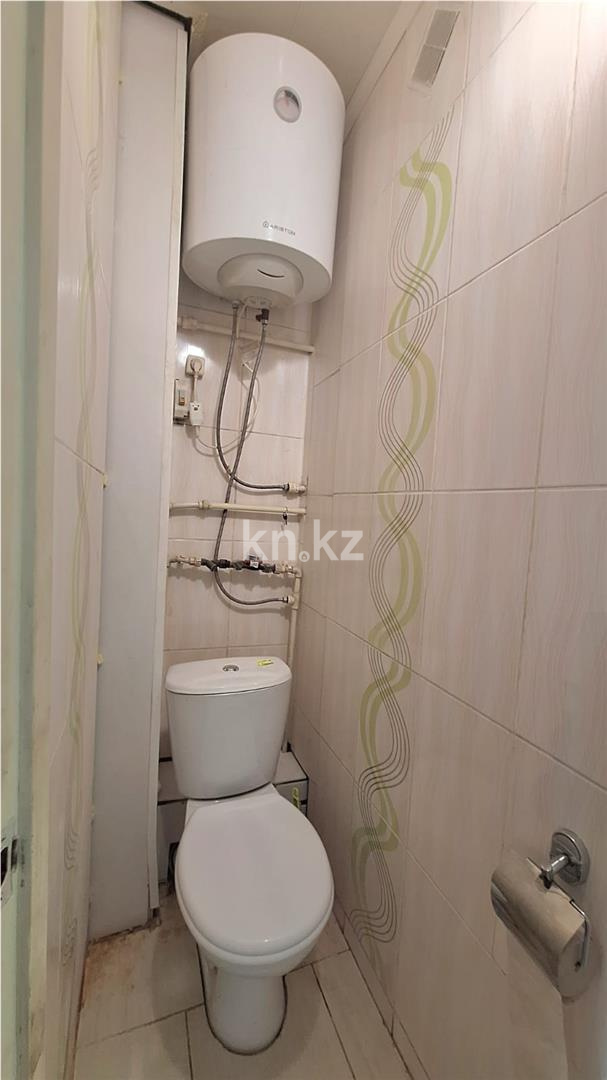 Продажа 3-комнатной квартиры, 62 м², 16 мкр. в Караганде - фото 9