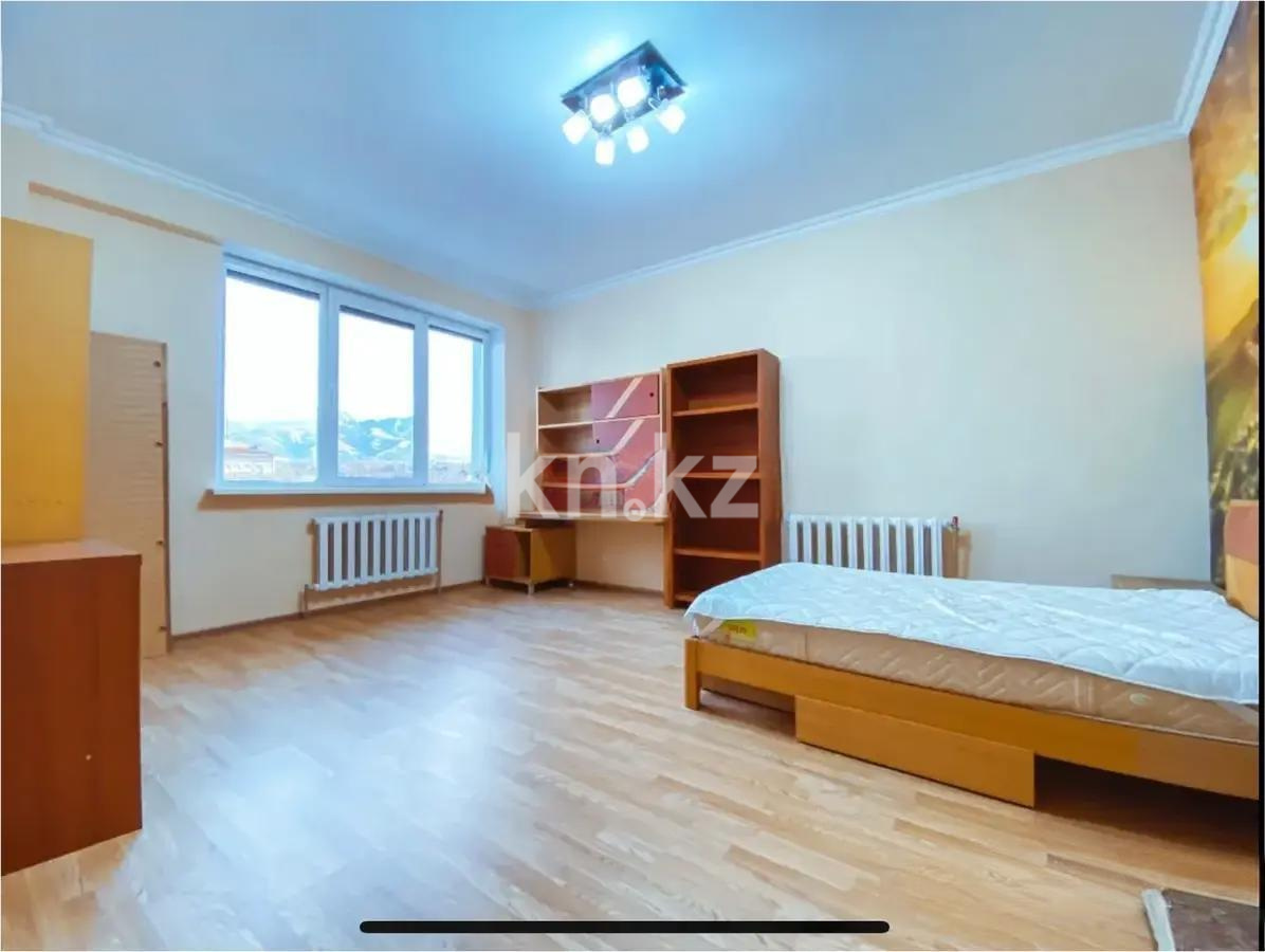 Продажа 4-комнатной квартиры, 150 м², ул. Розыбакиева, дом  289 в Алматы - фото 2