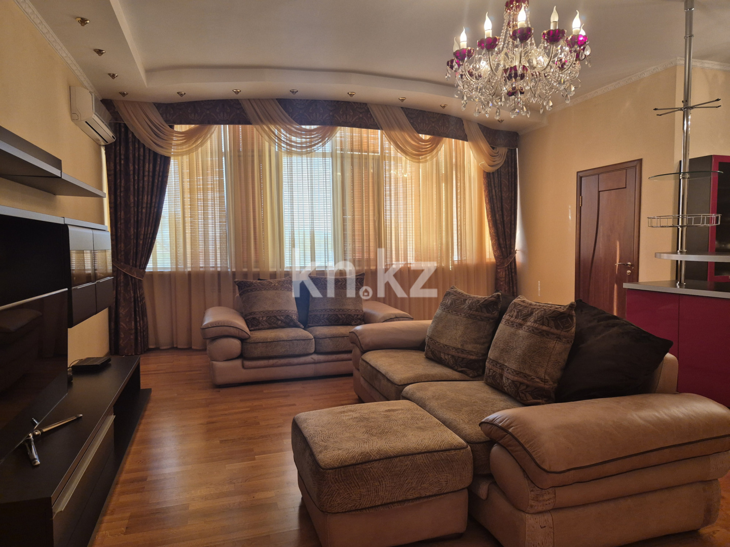 Продажа 4-комнатной квартиры, 129.6 м², ул. Смагулова, дом  56а в Атырау - фото 15