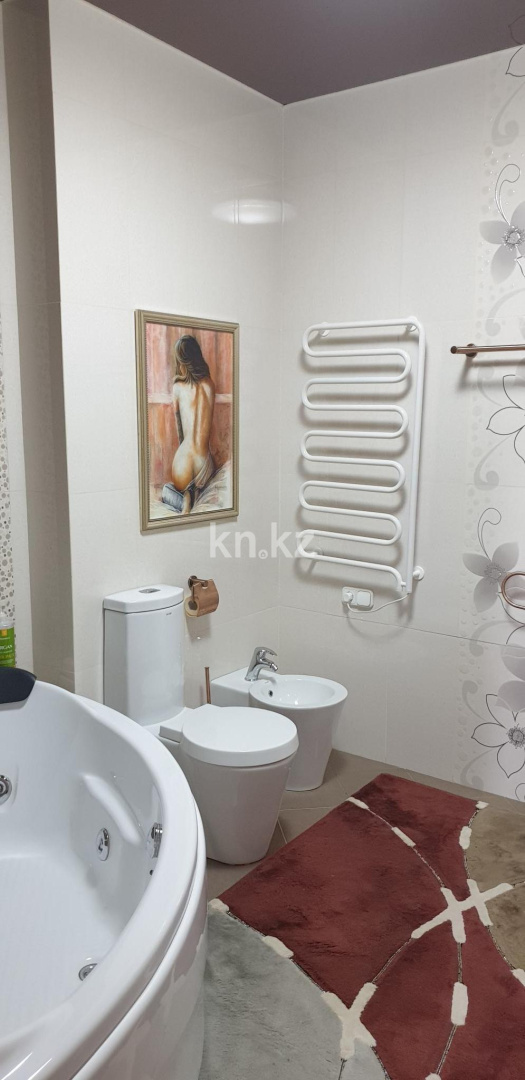 Продажа 7-комнатной квартиры, 227 м², ул. Ерубаева, дом  50/6 в Караганде - фото 6