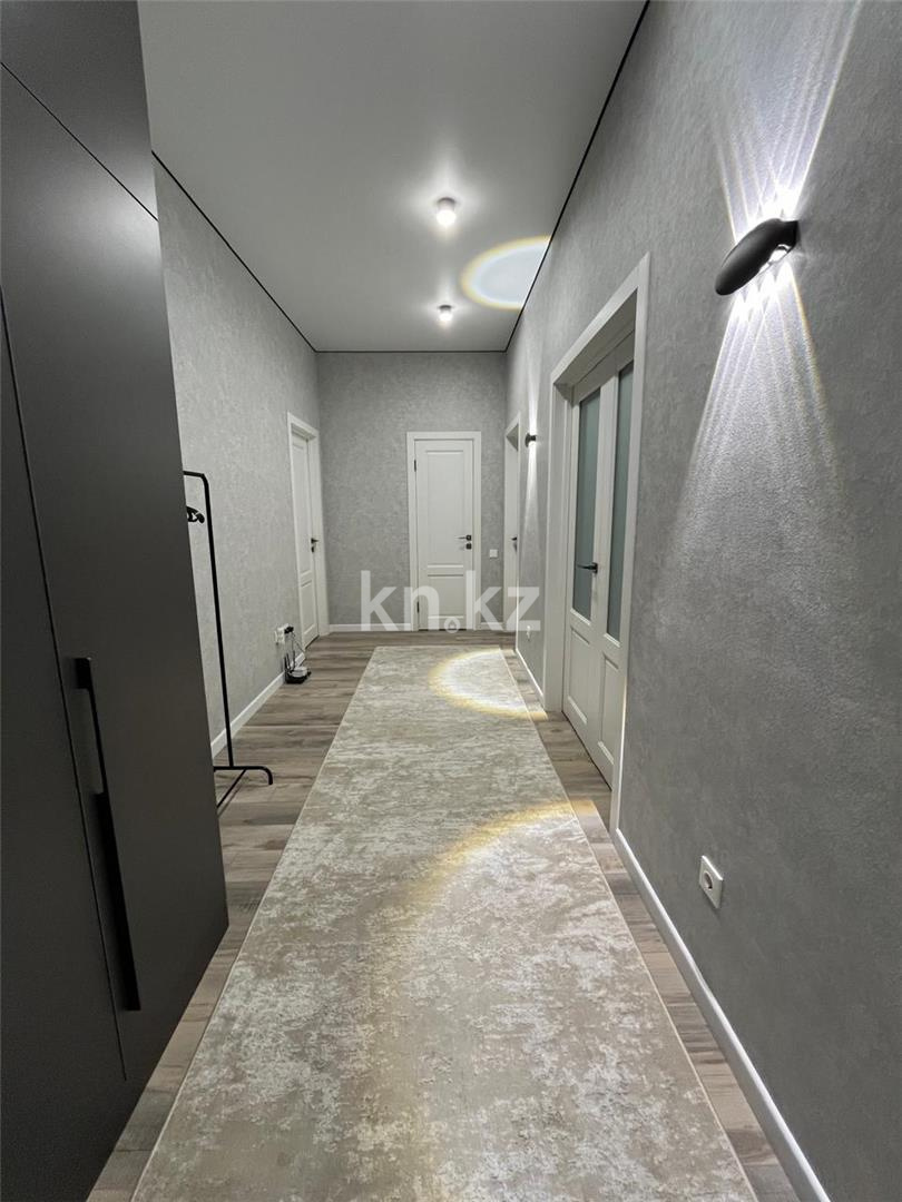 Продажа 3-комнатной квартиры, 89 м², ул. Букетова в Караганде - фото 10