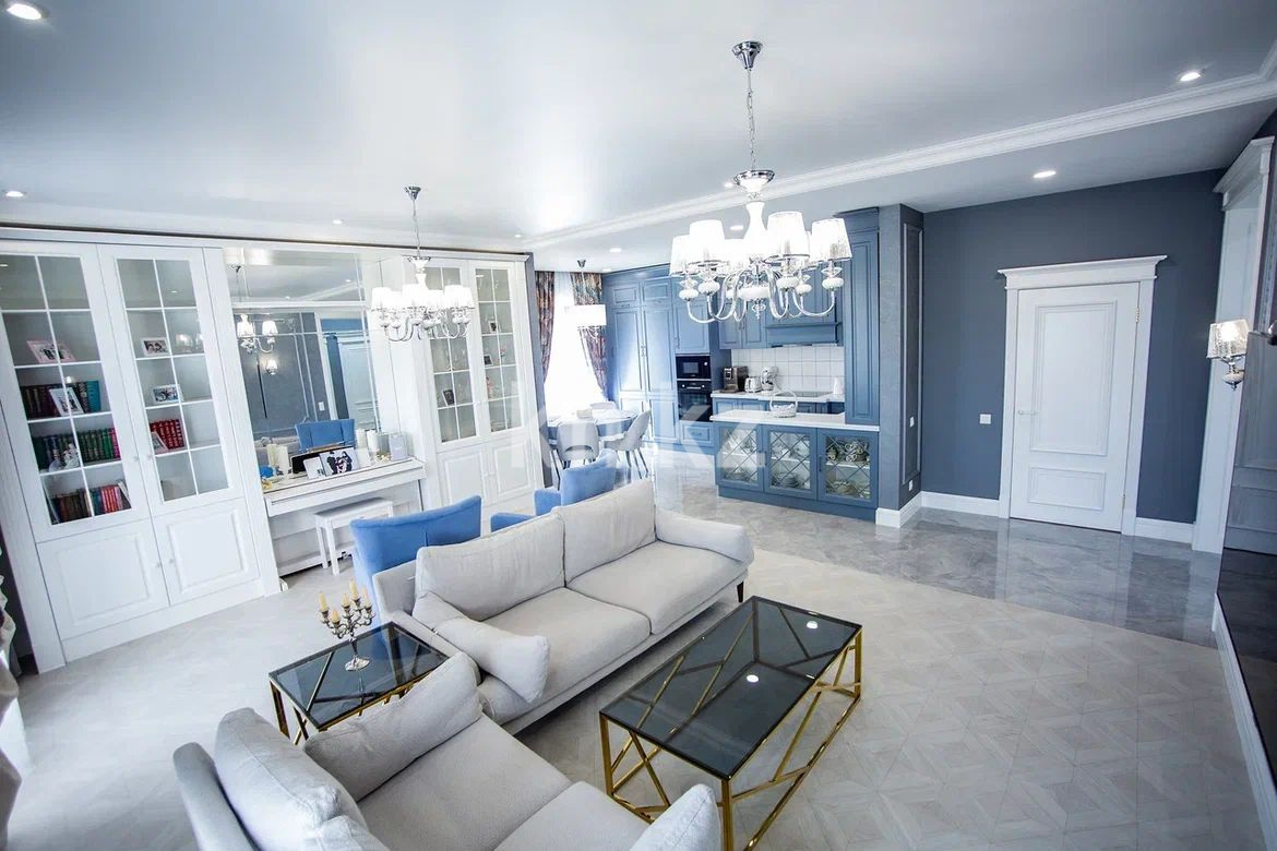 Продажа 5-комнатной квартиры, 154 м², ул. Аманжолова, дом  94/3 в Караганде - фото 3