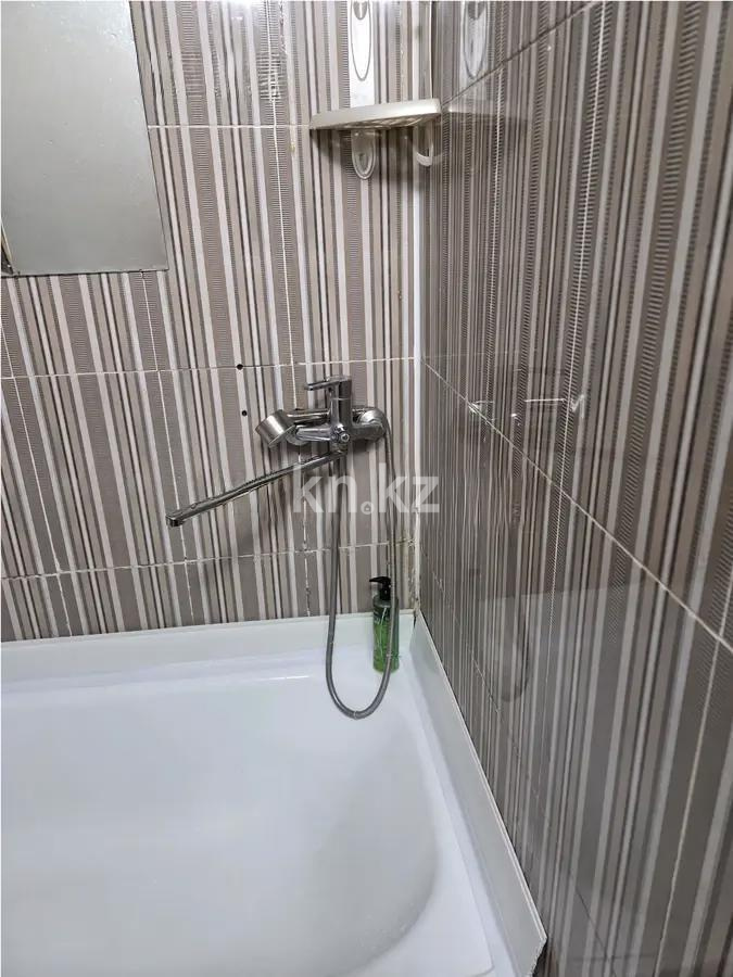 Продажа 2-комнатной квартиры, 44 м², пр. Бухар-жырау, дом  58а в Караганде - фото 4