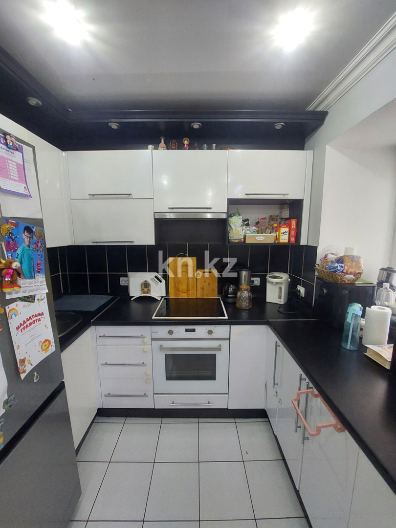 Продажа 2-комнатной квартиры, 61 м², ул. Жамбыла в Караганде - фото 7