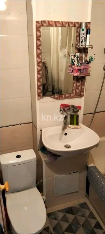 Продажа 2-комнатной квартиры, 49.7 м² в Алматы - фото 3