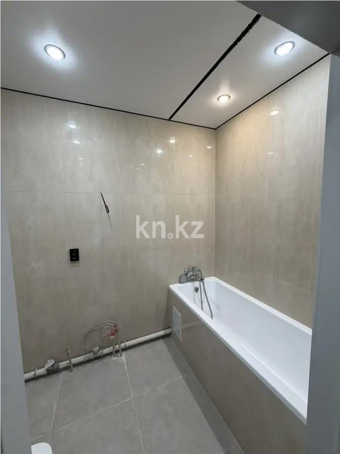 Продажа 3-комнатной квартиры, 73 м², ул. Мухамедханова, дом  45/1 в Астане - фото 4