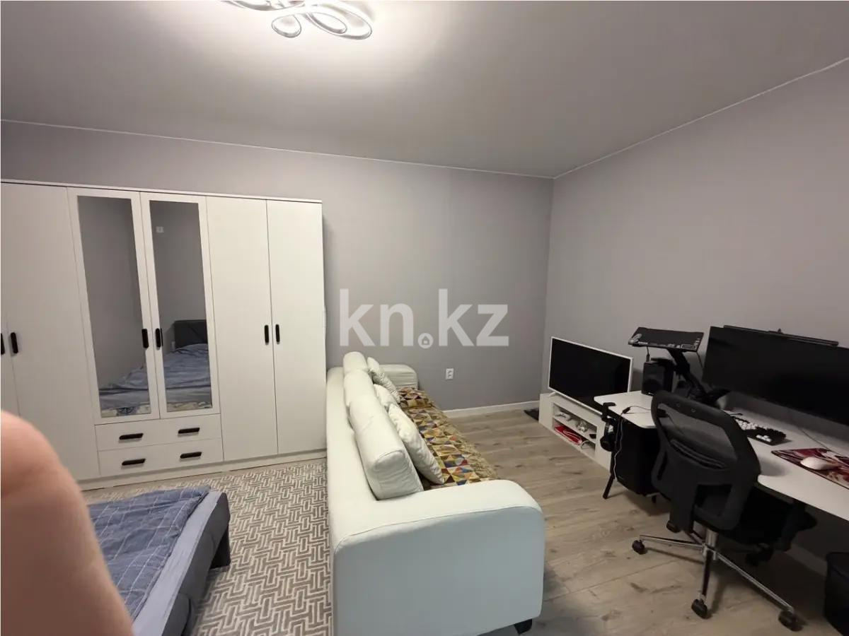 Продажа 1-комнатной квартиры, 38 м², ул. Нажимеденова, дом  15 в Астане - фото 2