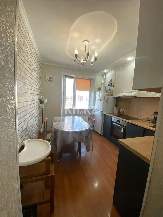 Продажа 3-комнатной квартиры, 68 м², мкр-н Степной-1, дом  4/29 в Караганде - фото 4