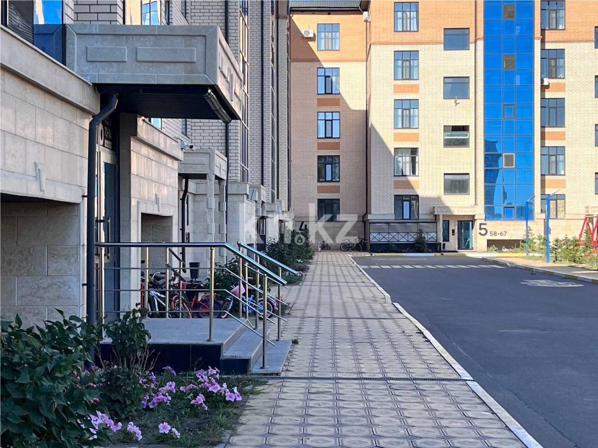 Продажа 4-комнатной квартиры, 94 м², ул. Муканова в Караганде - фото 32