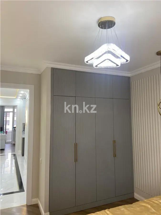 Продажа 3-комнатной квартиры, 65 м², ул. Хусейна бен Талала, дом  28 в Астане - фото 2